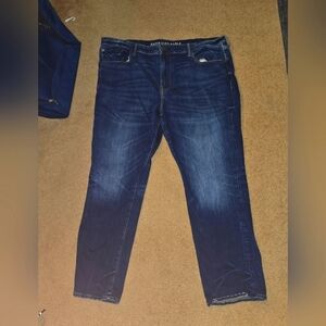 AMERICAN EAGLE JEANS 44X32